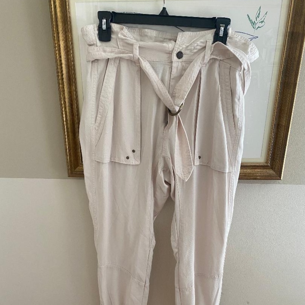 NWOT Pam and Gela paperbag waist pant